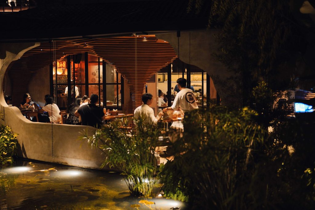 Live Teppanyaki Seminyak: What to Expect at Rayjin Petitenget
