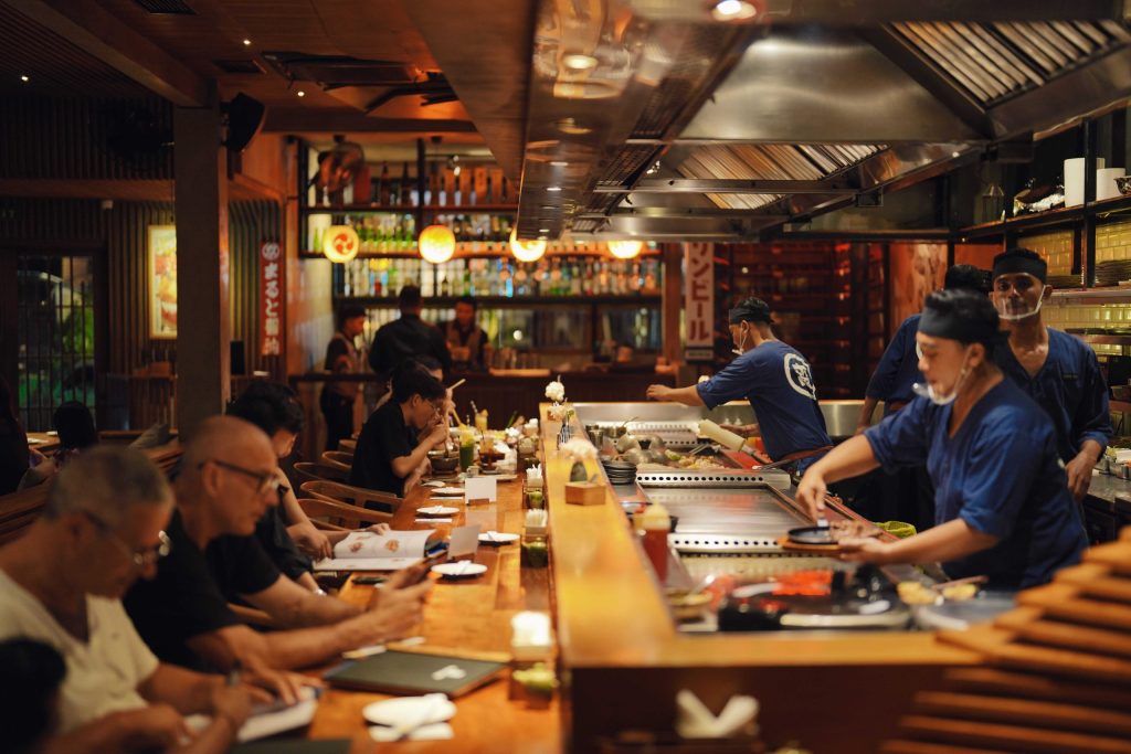 Live Teppanyaki Seminyak: What to Expect at Rayjin Petitenget